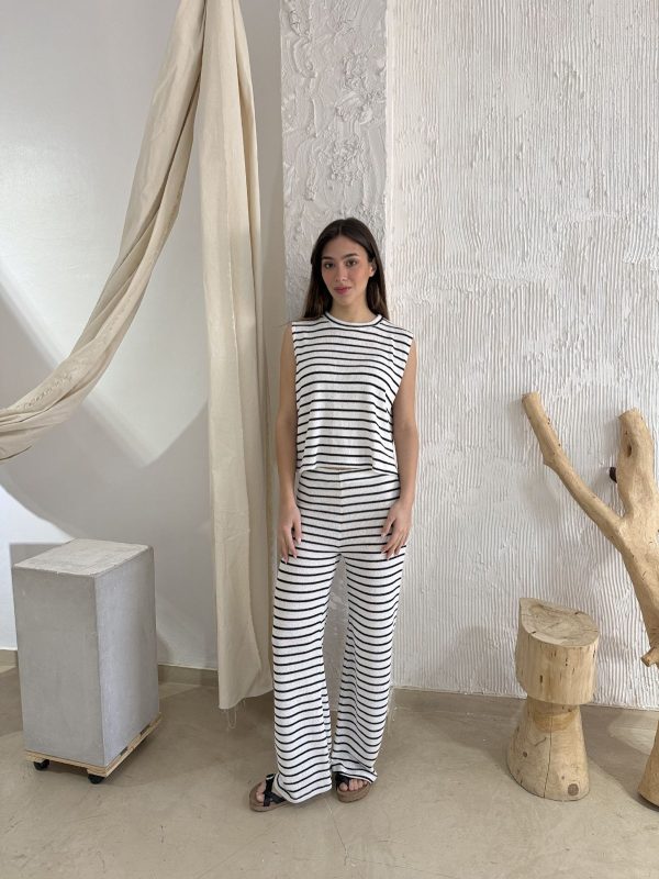 Alternative view of 24235 MUSCULOSA TULUM