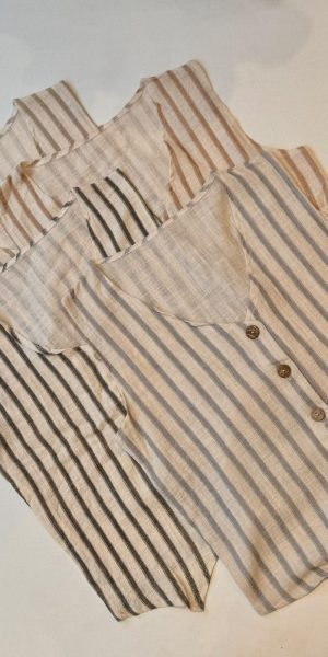 25086 CHALECO BORA - beige